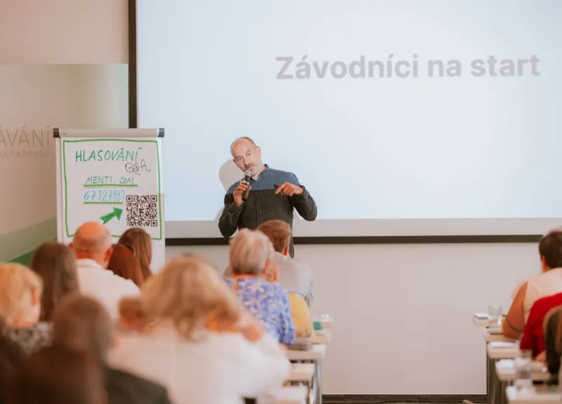Petr Burian vede workshop